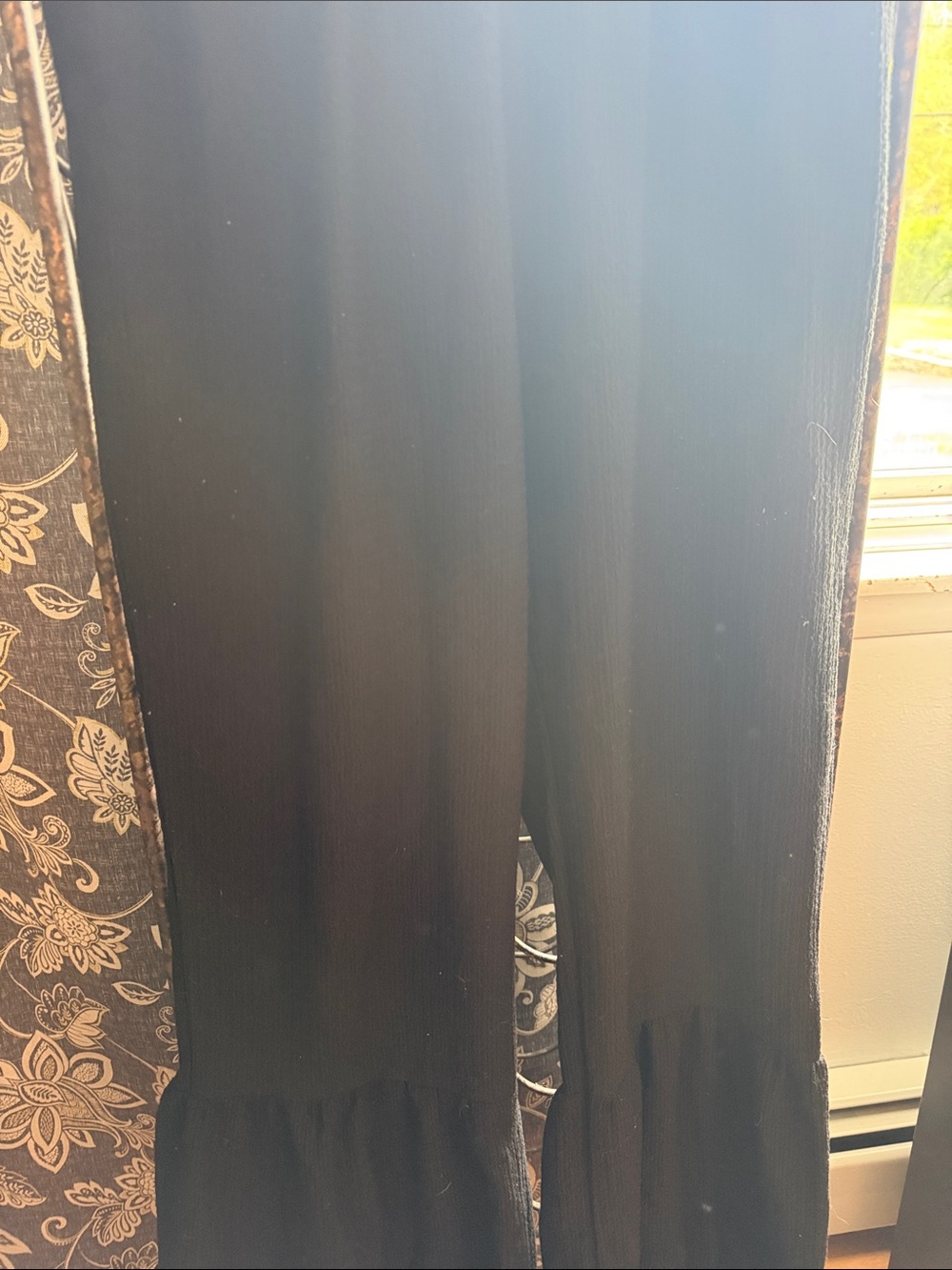 Black Ruffle-Hem Wide Leg Pants - Women's - Picture 3 of 5